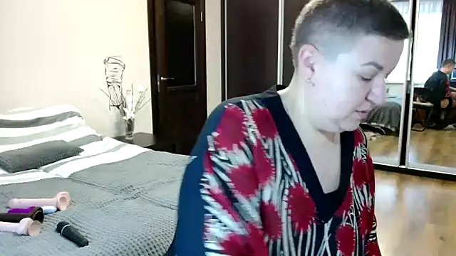 Annet1912 online show from 17, 12, 2025