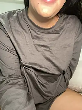 Snapshot of lilylush24 chatting on 19, 3, 2025 lilylush24 online show from 19, 3, 2025