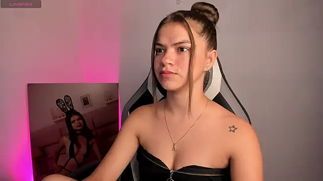 PaigeJayden online show from 29, 4, 2026