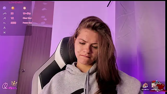 Snapshot of PaigeJayden chatting on 13, 2, 2026 PaigeJayden online show from 13, 2, 2026