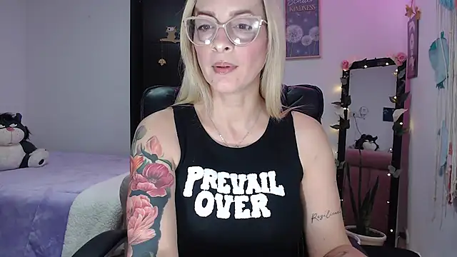 yulieth anamar online show from 7, 3, 2025