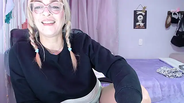 yulieth anamar online show from 27, 2, 2025