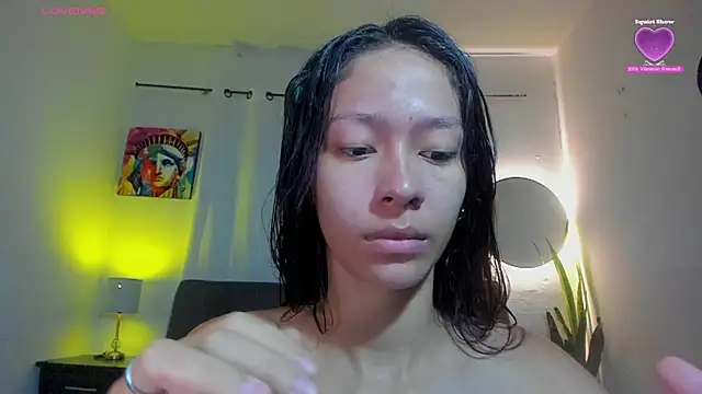 Snapshot of Sophie_sweett19 chatting on 1, 3, 2026 Sophie sweett19 online show from 1, 3, 2026