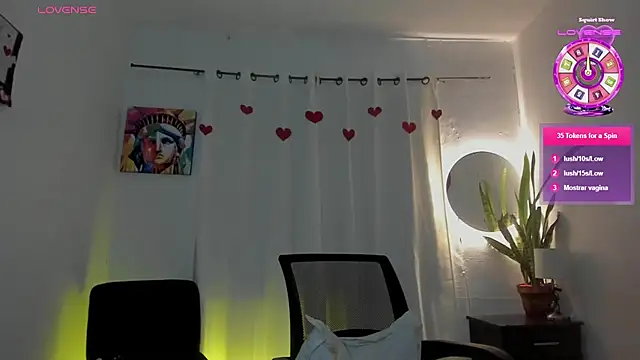 Snapshot of Sophie_sweett19 chatting on 13, 2, 2026 Sophie sweett19 online show from 13, 2, 2026