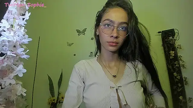 Sophie sweett19 online show from 1, 3, 2025