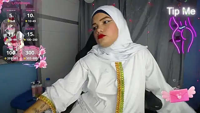 Falak-Yasin online show from 19, 3, 2025