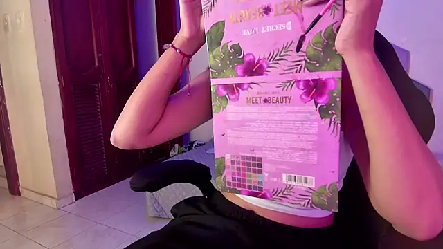 Snapshot of Horny_tgn chatting on 10, 11, 2025 Horny tgn online show from 10, 11, 2025