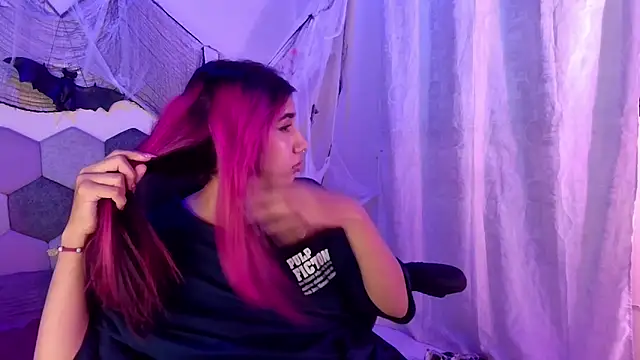 Snapshot of Horny_tgn chatting on 7, 11, 2025 Horny tgn online show from 7, 11, 2025