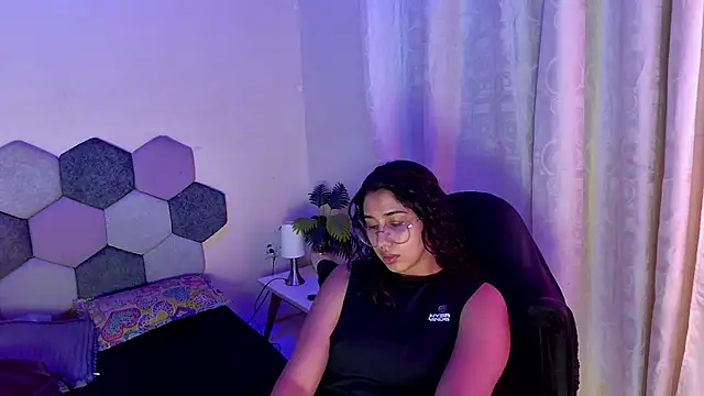 Horny tgn online show from 16, 7, 2026