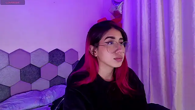 Horny tgn online show from 31, 3, 2026