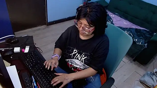 X CHERRY XX online show from 1, 7, 2026