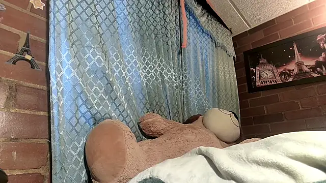 ValeriaLacrozee online show from 13, 1, 2026