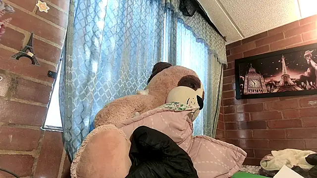 ValeriaLacrozee online show from 4, 3, 2026