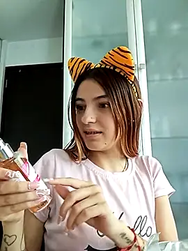 sofiarouge online show from 8, 3, 2025