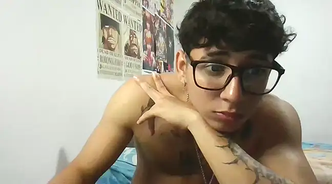 Snapshot of Dillom420 chatting on 10, 3, 2025 Dillom420 online show from 10, 3, 2025
