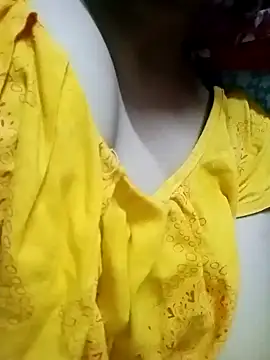 Snapshot of Arohi_is_Live chatting on 8, 1, 2025 Arohi is Live online show from 8, 1, 2025