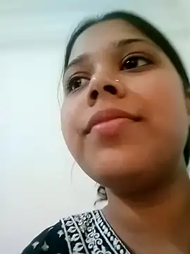 Snapshot of Arohi_is_Live chatting on 18, 2, 2025 Arohi is Live online show from 18, 2, 2025