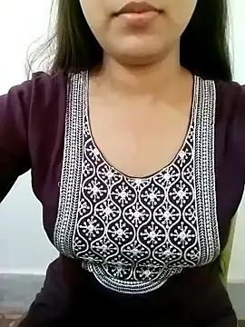 Snapshot of Arohi_is_Live chatting on 2, 2, 2025 Arohi is Live online show from 2, 2, 2025