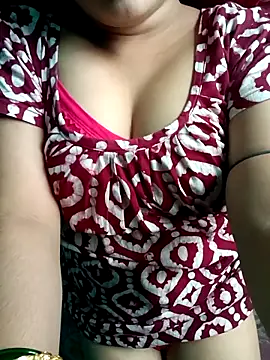 Snapshot of Arohi_is_Live chatting on 25, 9, 2025 Arohi is Live online show from 25, 9, 2025