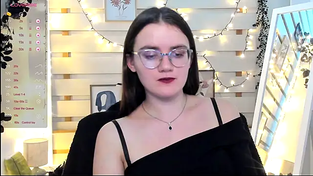 Josephine jo online show from 4, 12, 2025