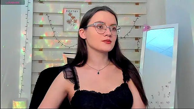 Snapshot of Josephine_jo chatting on 28, 9, 2025 Josephine jo online show from 28, 9, 2025