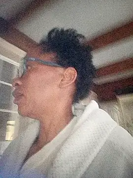 bustybillies online show from 5, 10, 2025