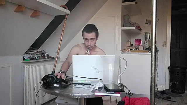 Snapshot of Stephanien chatting on 3, 12, 2024 Stephanien online show from 3, 12, 2024