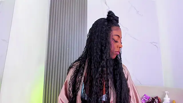 ebonydreams01 online show from 17, 9, 2025