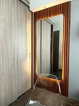 Snapshot of FridaKlein chatting on 16, 9, 2025 FridaKlein online show from 16, 9, 2025