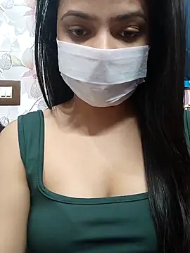 Snapshot of Myloveurvi chatting on 24, 11, 2025 Myloveurvi online show from 24, 11, 2025