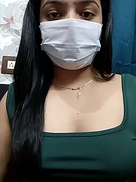 Snapshot of Myloveurvi chatting on 4, 10, 2025 Myloveurvi online show from 4, 10, 2025