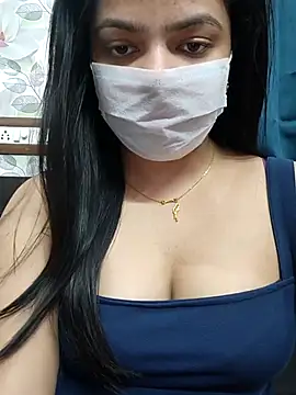 Snapshot of Myloveurvi chatting on 5, 11, 2025 Myloveurvi online show from 5, 11, 2025