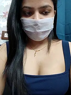 Snapshot of Myloveurvi chatting on 28, 10, 2025 Myloveurvi online show from 28, 10, 2025