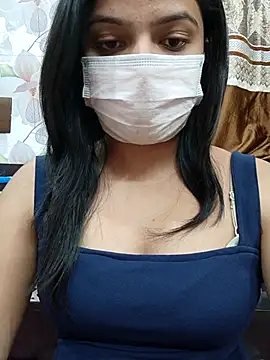 Snapshot of Myloveurvi chatting on 24, 2, 2025 Myloveurvi online show from 24, 2, 2025