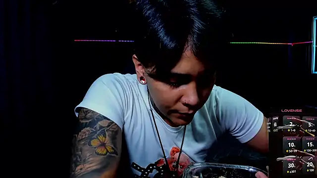 ZhoeStrong online show from 28, 11, 2025