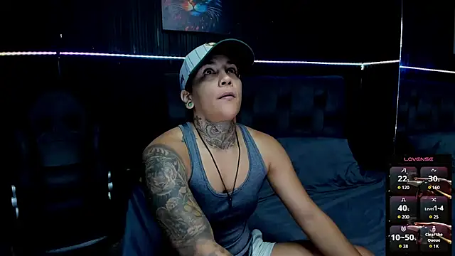 ZhoeStrong online show from 30, 10, 2025