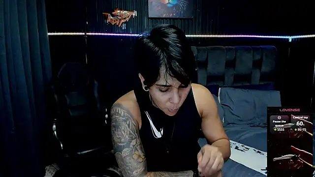 ZhoeStrong online show from 31, 10, 2025