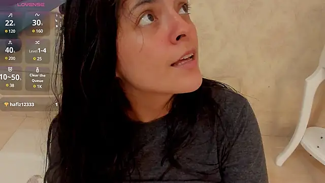 sofiaclauss online show from 6, 2, 2025