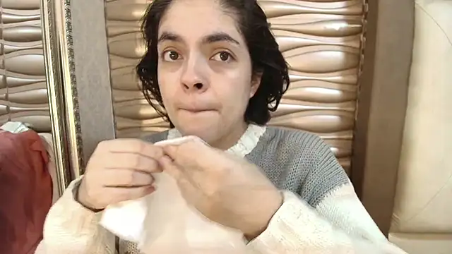 sofiaclauss online show from 13, 10, 2025