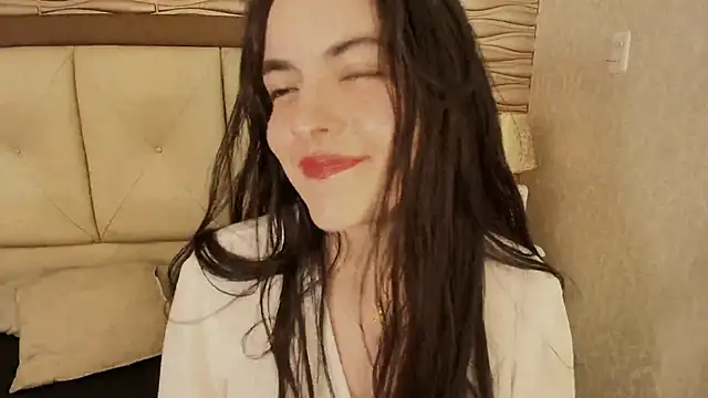 sofiaclauss online show from 10, 9, 2025