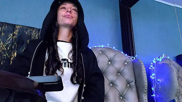 LusstCruella online show from 18, 3, 2026