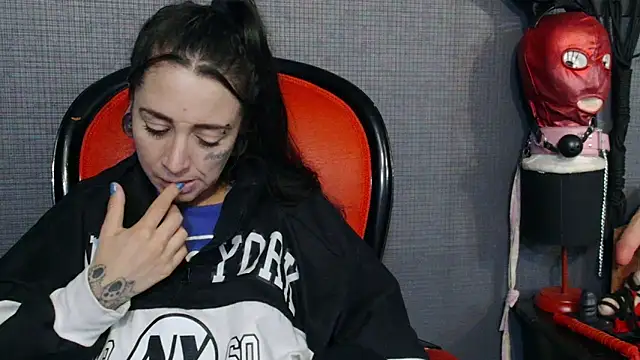 LusstCruella online show from 2, 3, 2025