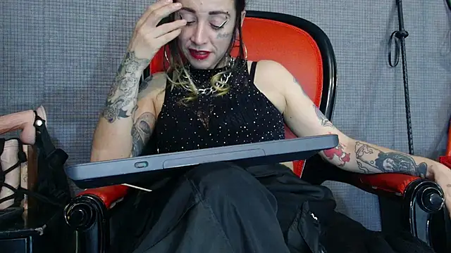 LusstCruella online show from 21, 3, 2025