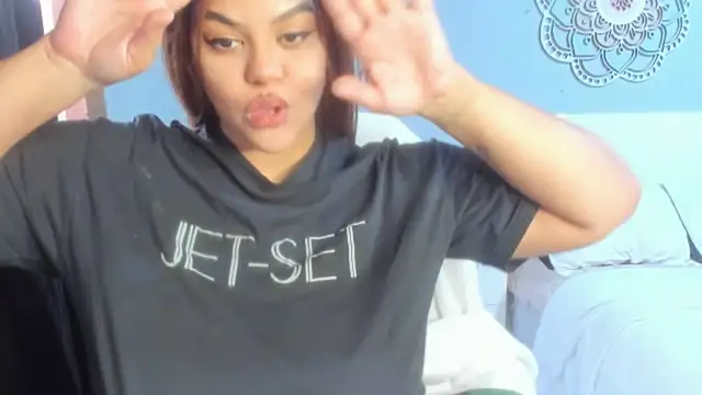 Snapshot of cattleya_campbell chatting on 15, 10, 2025 cattleya campbell online show from 15, 10, 2025