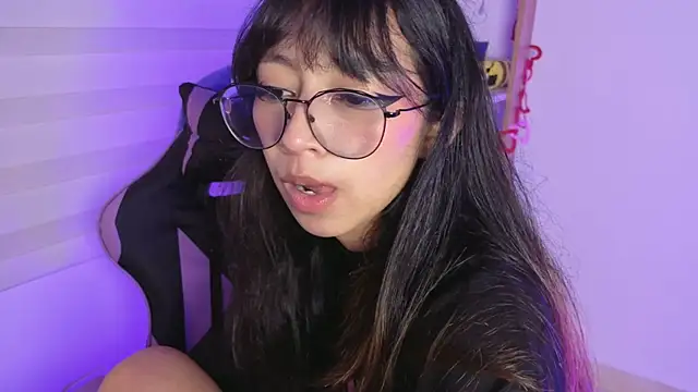 Yommi Winx online show from 16, 11, 2025