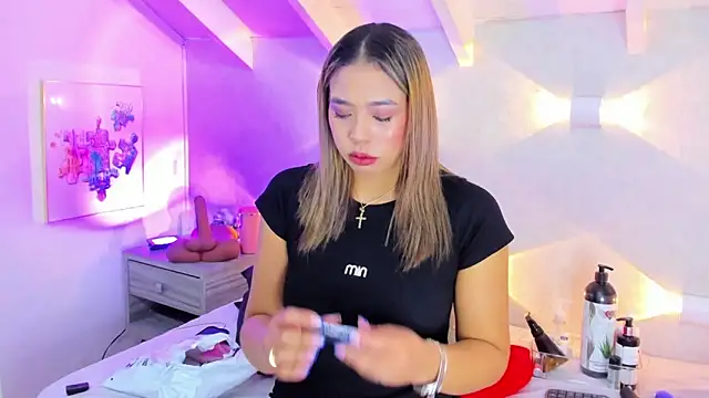 Martina Miiller online show from 12, 5, 2026