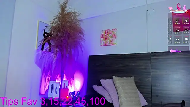 Martina Miiller online show from 13, 11, 2025