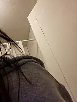 Lau1127 online show from 10, 9, 2025