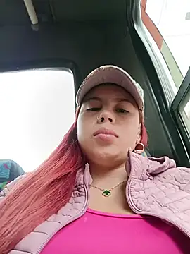 aurora sky11 online show from 20, 11, 2025