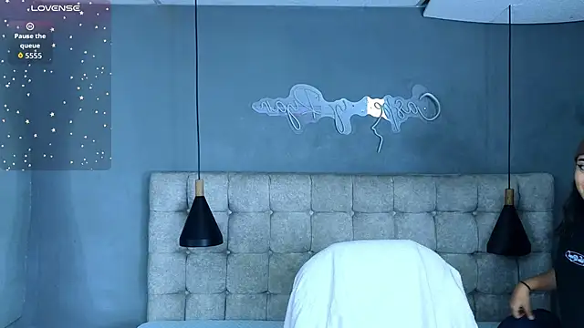 Laia and Aloby online show from 28, 10, 2025